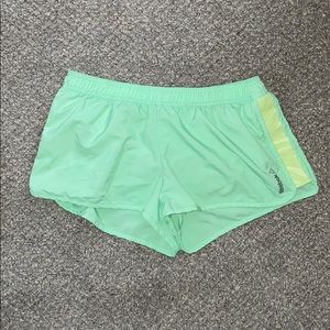 Running shorts